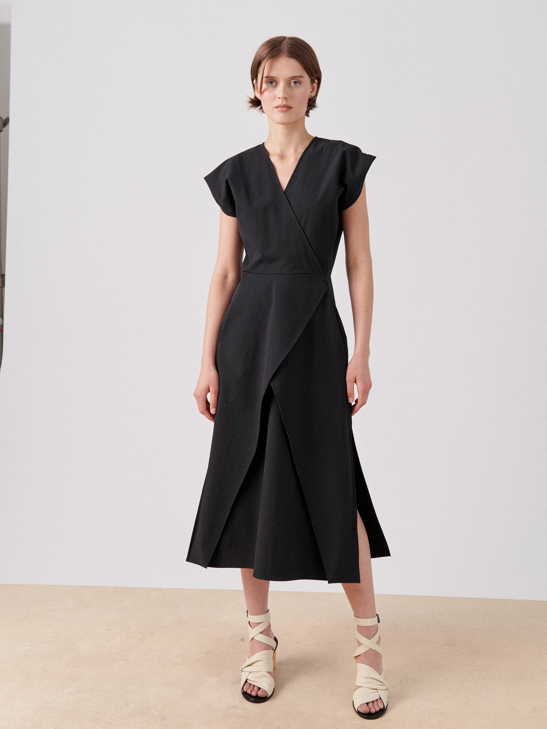 D24-NYS702001_1206_4480x.png?v D24-NYS702001_1206_4480x.png?v