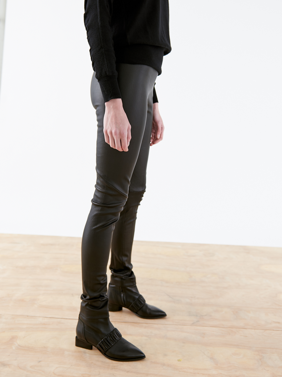 Leather One Seam Pant